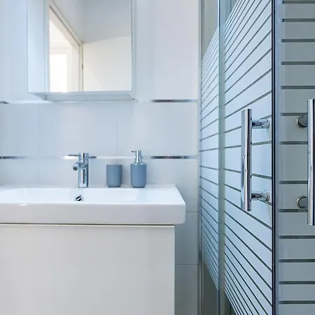 Il Mattone Rosso/zona Politecnico E Borgosan Paolo * トリノ